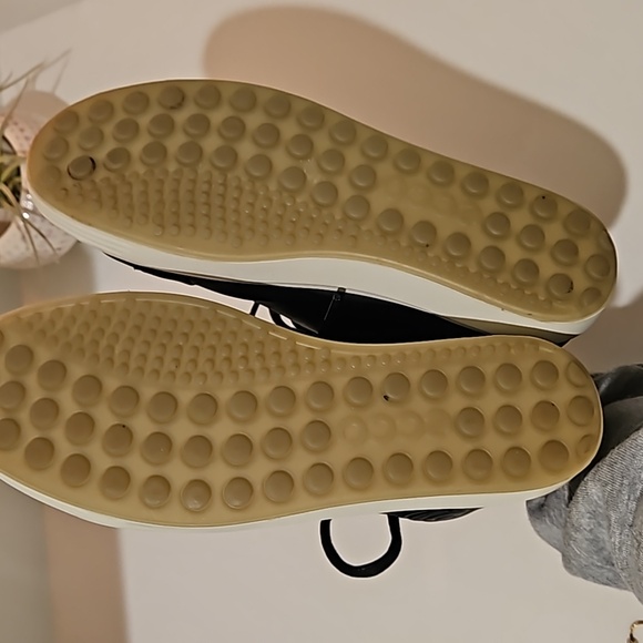 Ecco Womens Soft 7 Mid Cut Lace Black Leather Sneakers - Picture 8 of 8